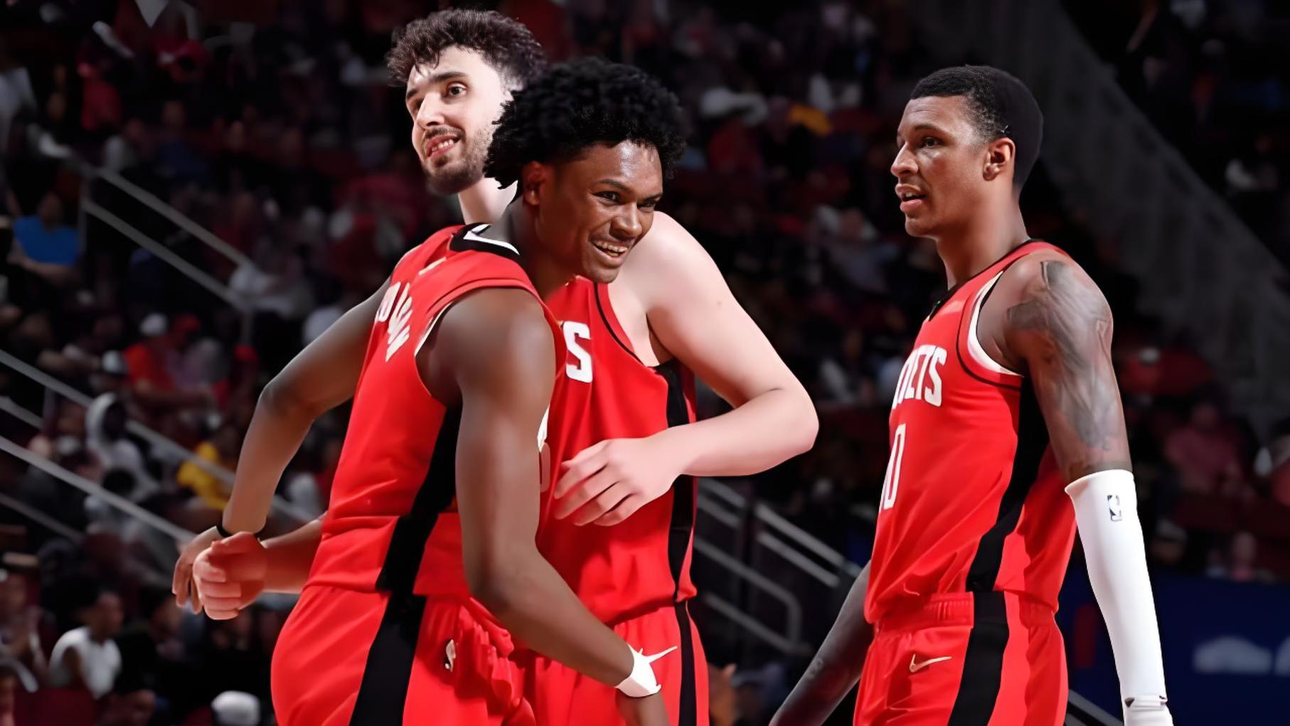 转会期体能课后,洛杉矶湖人遗憾出局备战全明星赛,底气十足,纪律约束更严格的简单介绍 转会期体能课后,洛杉矶湖人遗憾出局备战全明星赛,底气十足,纪律约束更严格的简单介绍